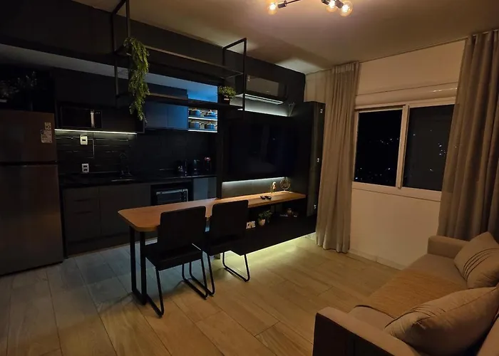 Complete And Spacious With Garage And Swimming Pool *